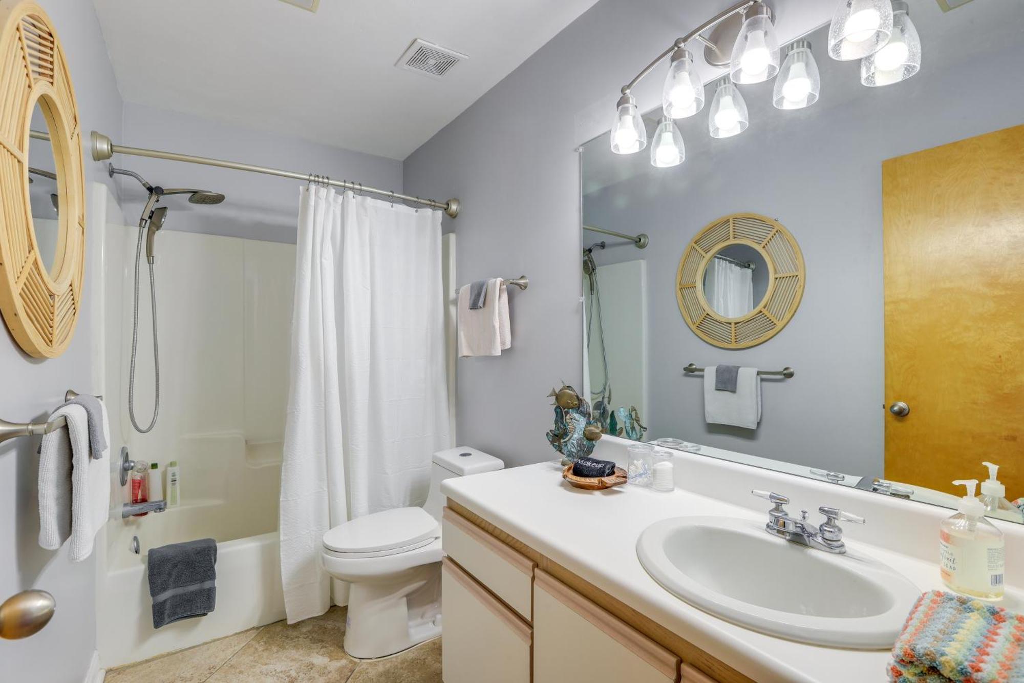 Beachfront Cedar Key Retreat With Pool Access! Luaran gambar