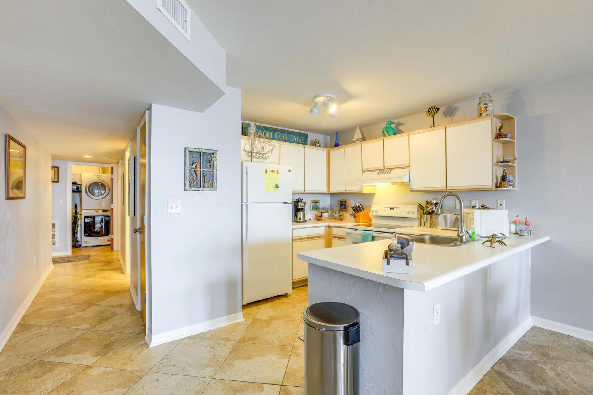 Beachfront Cedar Key Retreat With Pool Access! Luaran gambar